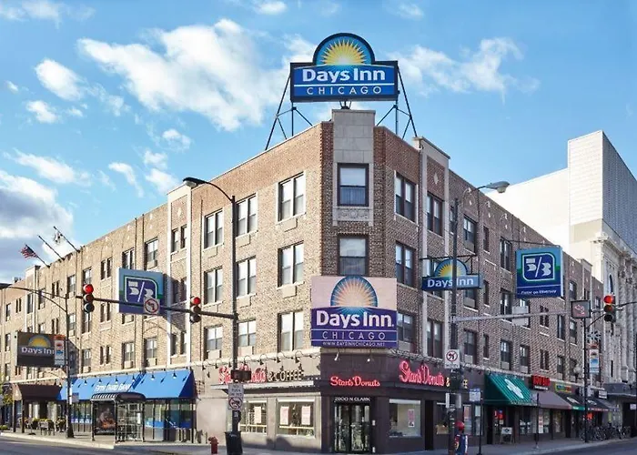 Versey Lincoln Park Hotel 3*