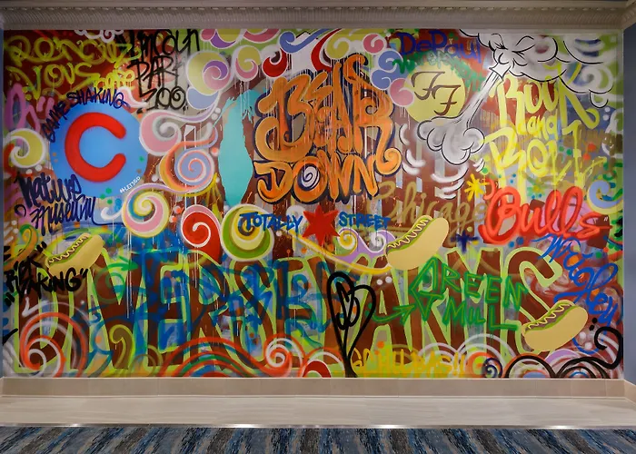 Versey Lincoln Park Hotel